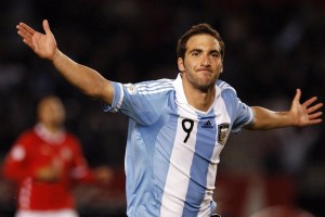 开云体育2026-英格拉姆，当北京胡同的月光照亮孟菲斯的午夜