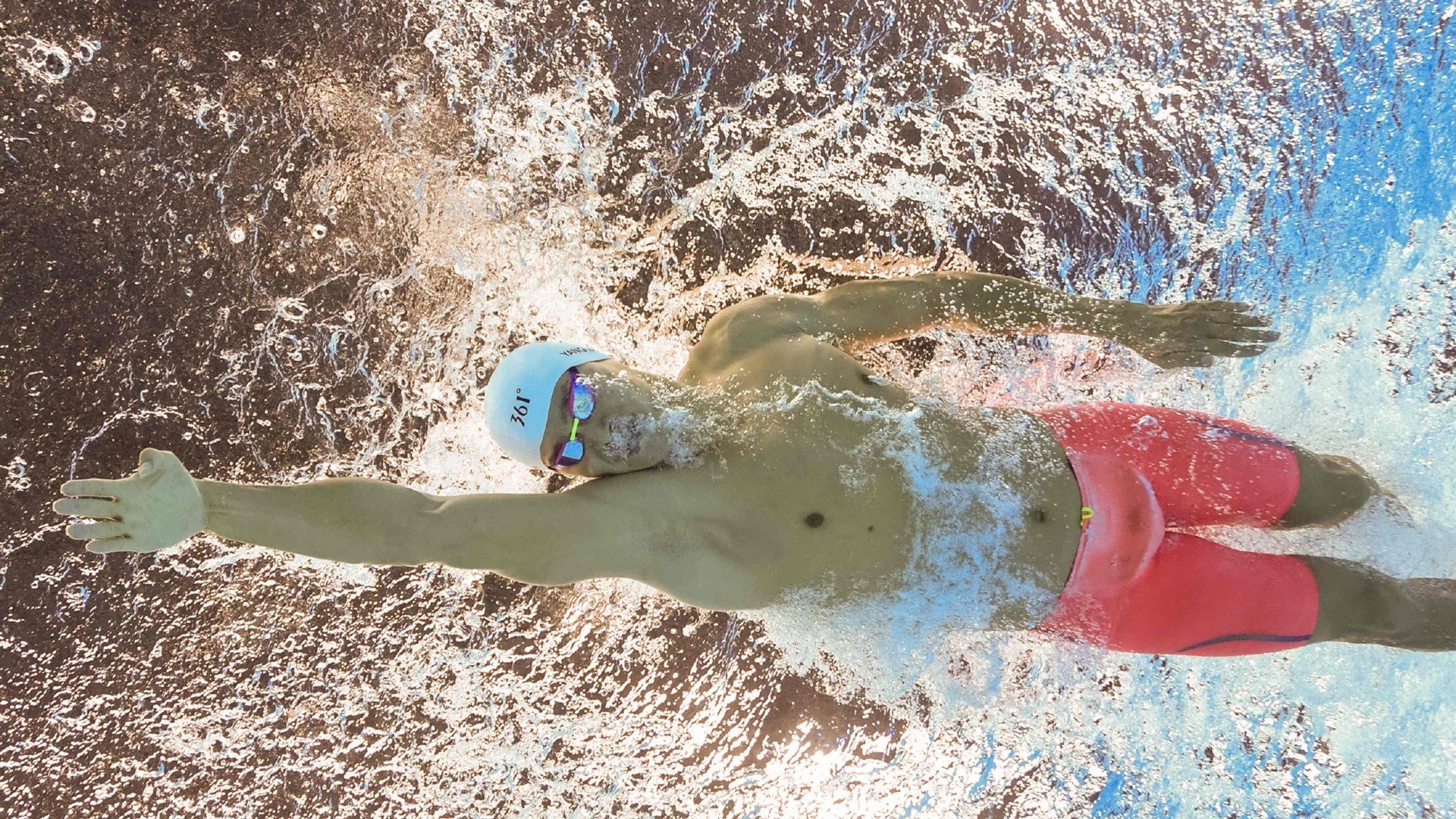 北京队压哨击败火箭，哈登连续得分拉开差距，当东方城墙筑起的那一刻